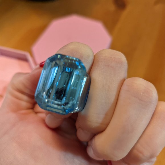 Swarovski LUCENT cocktail ring - Picture 8 of 10